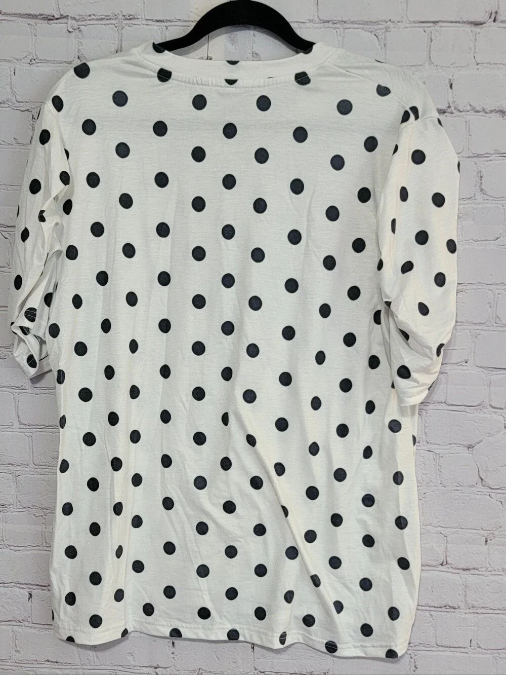 Polka Dot V-Neck Puff Sleeve Top - White/Black XL - Picture 2 of 3